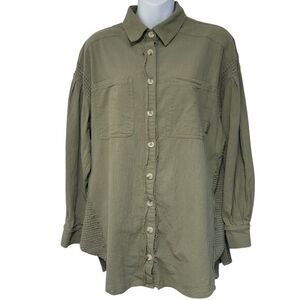 Davi & Dani Shirt Womens Small Oversized Green Button Up Distressed Grunge Boho